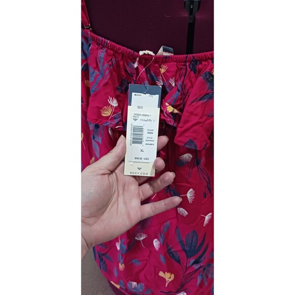 ROXY red floral off shoulder ruffle top removable strap XL - Picture 4 of 5